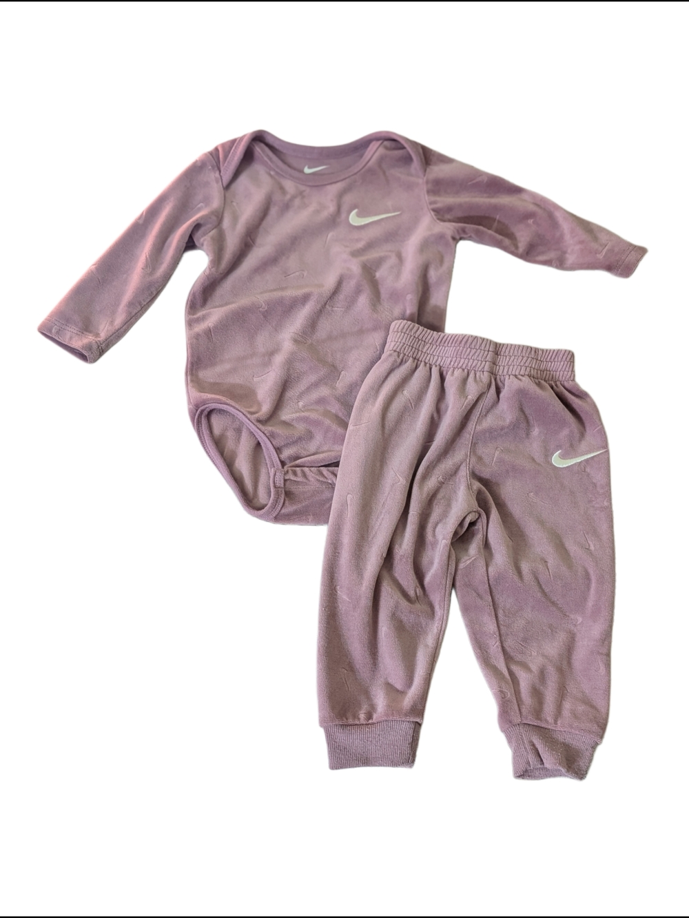 Nike Velvet Baby Lavender Long-Sleeve Bodysuit and Joggers Set